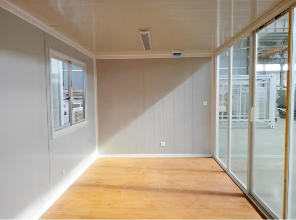 40ft Modern Prefab Container Home — Corner casting and frame condition