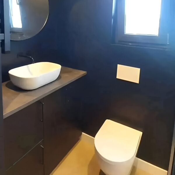40ft Villa-Style Container House — Corner casting and frame condition