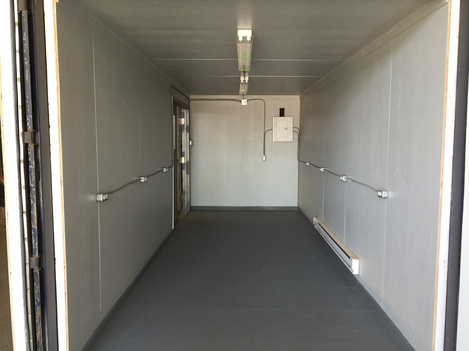 Speciality Container Flooring — Detail view