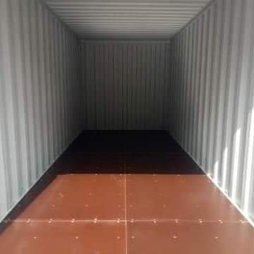 20ft High Cube Container for IBC Storage — Side panel and corrugation detail